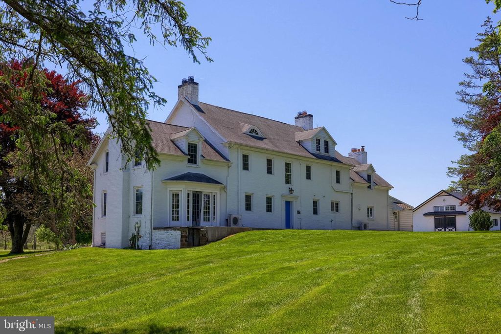 151 WARRINGTON ST, Wellsville, PA 17365