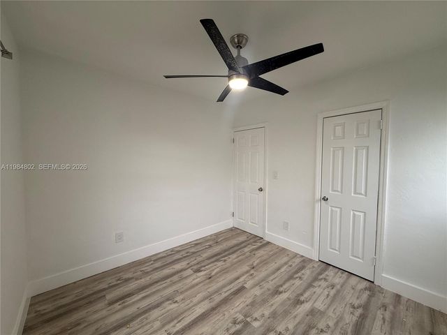 1942 NE 172nd St 1942, North Miami Beach, FL 33162