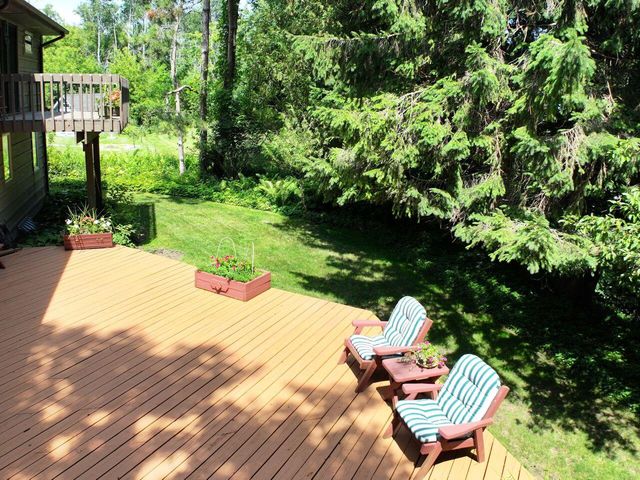 4992 Lake Bluff ROAD, Port Washington, WI 53074