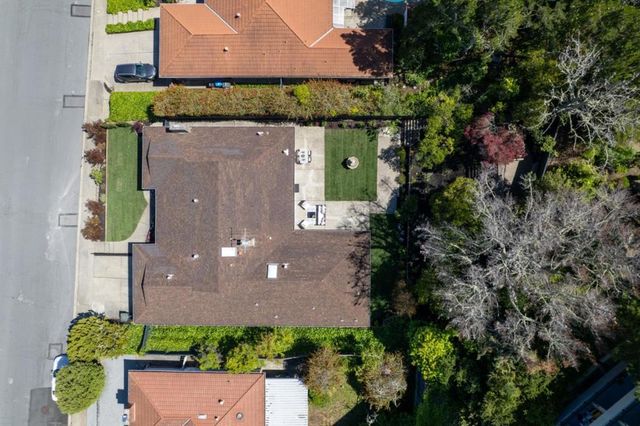 1857 Hunt Drive, Burlingame, CA 94010