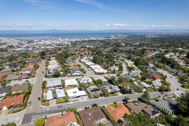 1857 Hunt Drive, Burlingame, CA 94010
