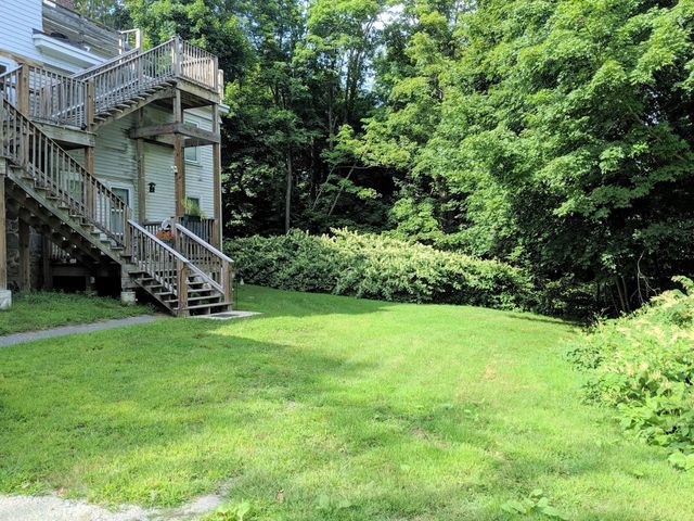 28 Whitney Street 2R, Northborough, MA 01532