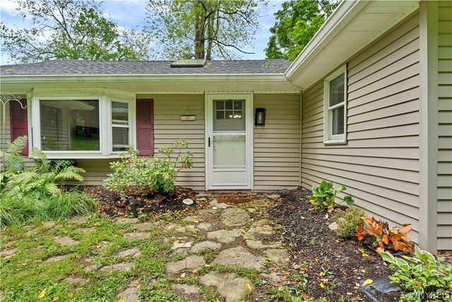 6374 Hunters Creek Road, Wales, NY 14139