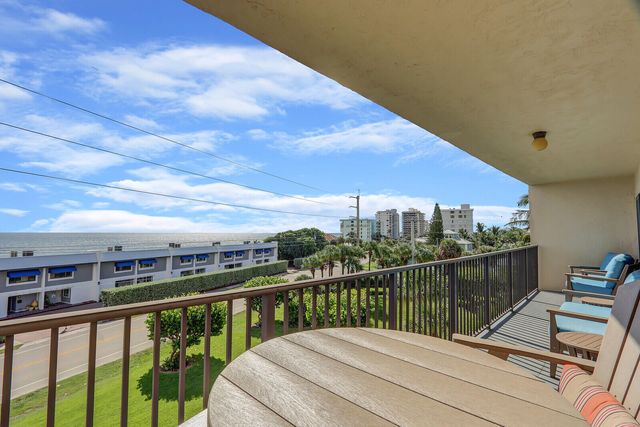 1055 Ocean Drive 403, Juno Beach, FL 33408