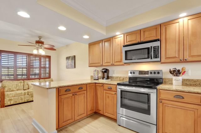 1055 Ocean Drive 403, Juno Beach, FL 33408