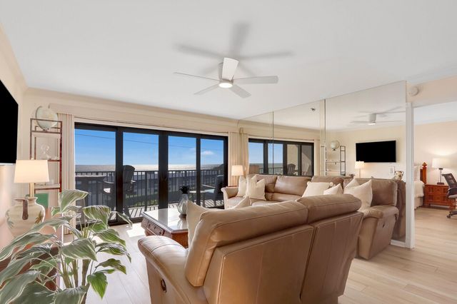 1055 Ocean Drive 403, Juno Beach, FL 33408