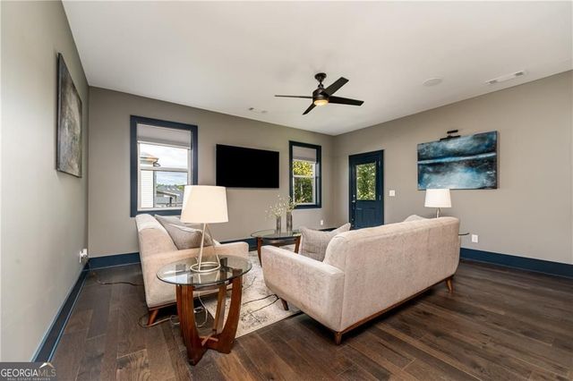427 Parkbrook Way, Canton, GA 30114