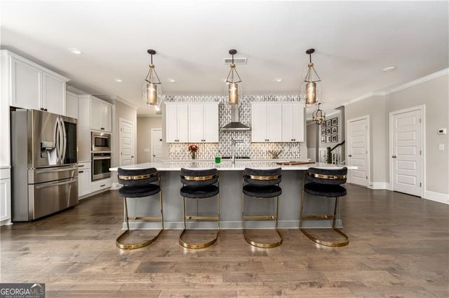 427 Parkbrook Way, Canton, GA 30114