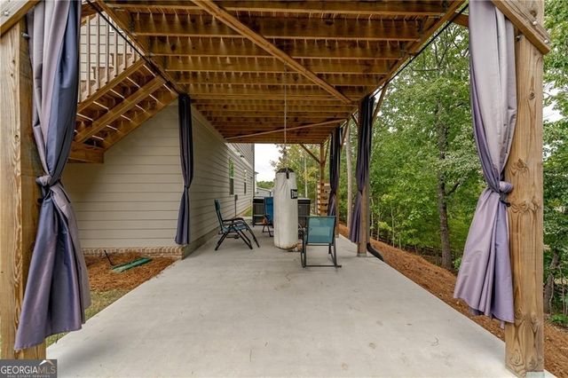 427 Parkbrook Way, Canton, GA 30114