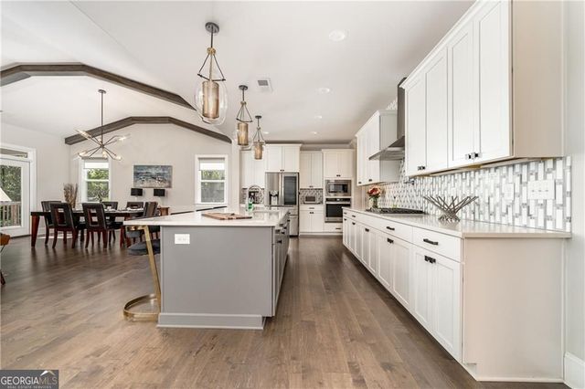427 Parkbrook Way, Canton, GA 30114
