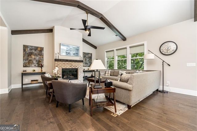 427 Parkbrook Way, Canton, GA 30114