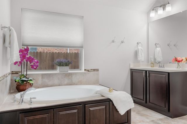 15033 Seventeen Lakes Boulevard, Fort Worth, TX 76262