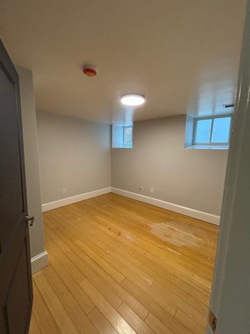 8 Conrad St 1, Boston, MA 02125