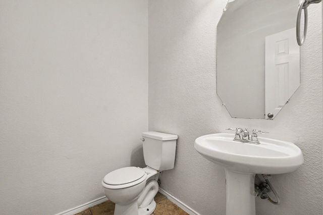 412 Flowering Plum Lane, Fort Worth, TX 76140
