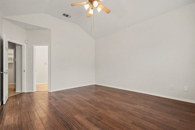 412 Flowering Plum Lane, Fort Worth, TX 76140
