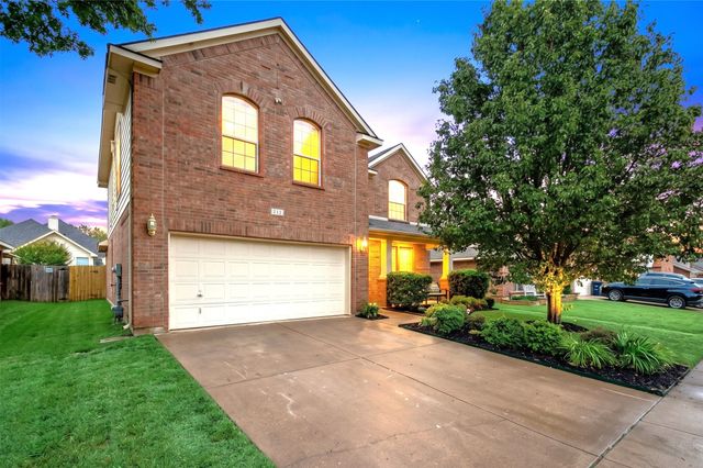 412 Flowering Plum Lane, Fort Worth, TX 76140