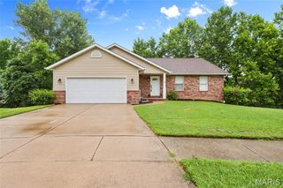 12 Summit Trail Court, Collinsville, IL 62234