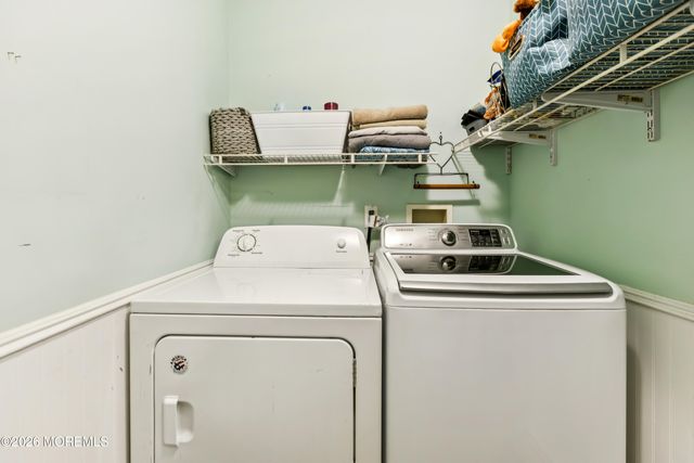 12 Pinewood Drive, Little Egg Harbor, NJ 08087