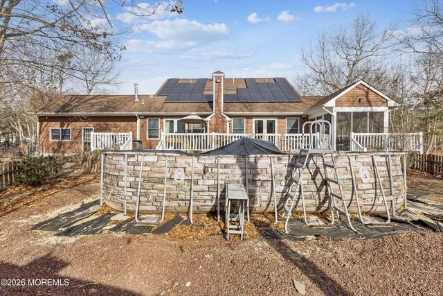 12 Pinewood Drive, Little Egg Harbor, NJ 08087