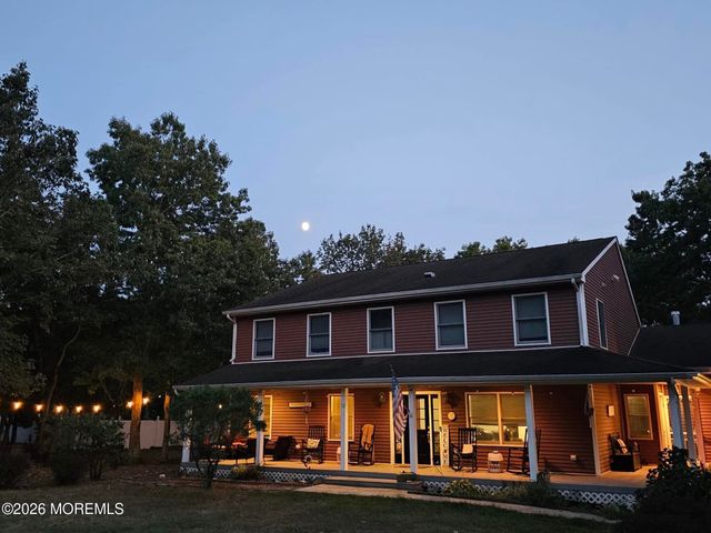 12 Pinewood Drive, Little Egg Harbor, NJ 08087