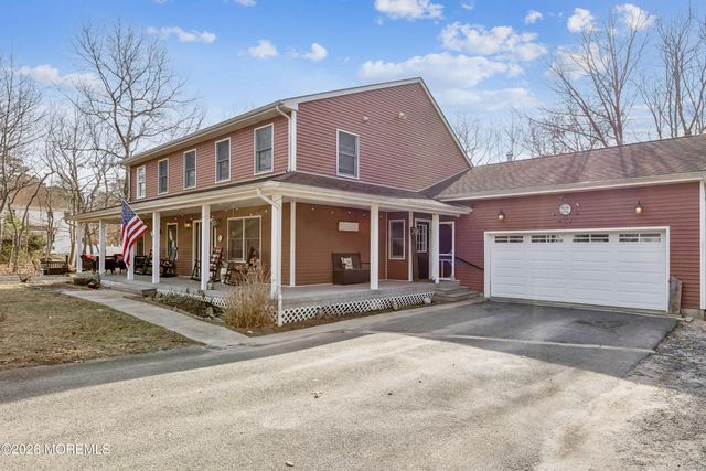 12 Pinewood Drive, Little Egg Harbor, NJ 08087