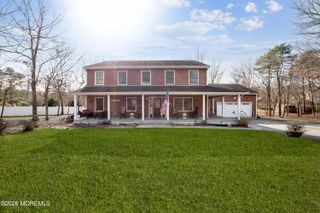 12 Pinewood Drive, Little Egg Harbor, NJ 08087