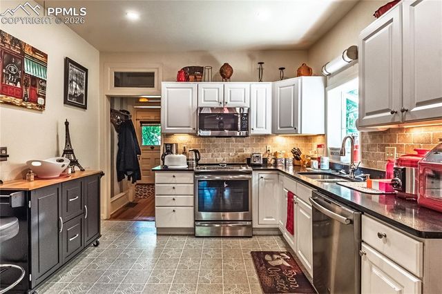 422 E Dale Street, Colorado Springs, CO 80923