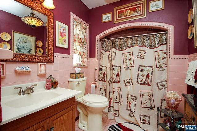 301 3rd Street, Clifton, NJ 07011