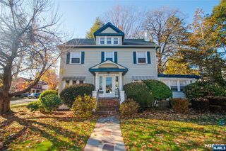 301 3rd Street, Clifton, NJ 07011