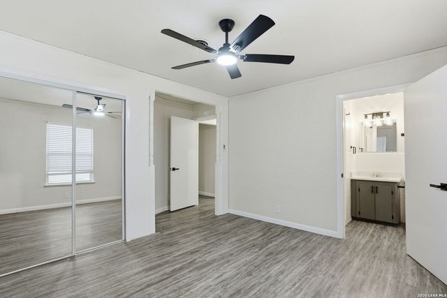 466 Sandalwood, San Antonio, TX 78216