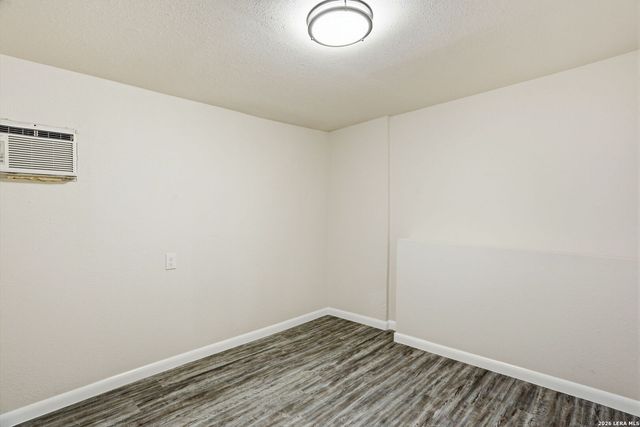 466 Sandalwood, San Antonio, TX 78216