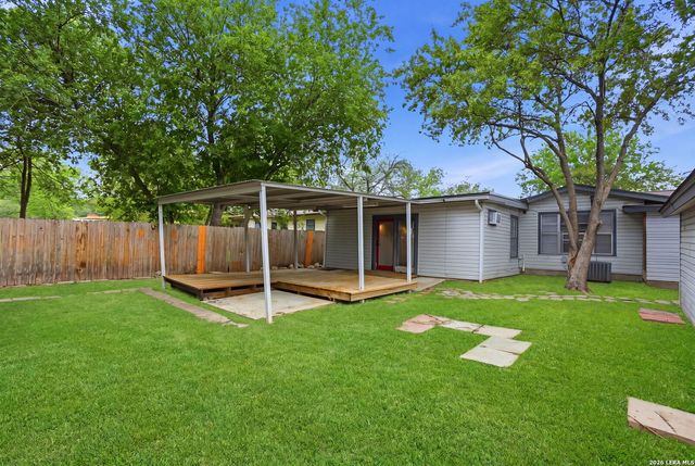 466 Sandalwood, San Antonio, TX 78216