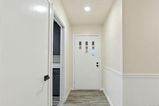466 Sandalwood, San Antonio, TX 78216