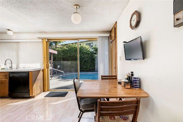 2020 Del Bay, Lakewood, CA 90712