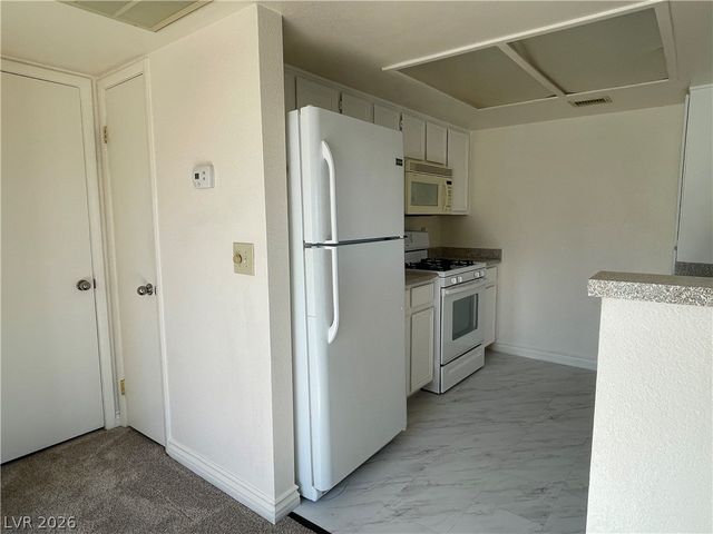 8070 West Russell Road 2109, Las Vegas, NV 89113