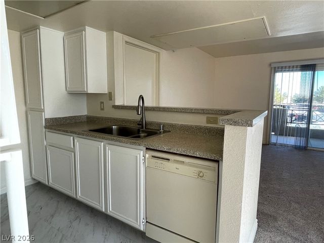 8070 West Russell Road 2109, Las Vegas, NV 89113