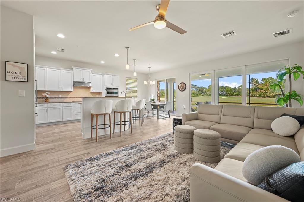 10231 Glastonbury CIR # 101, Fort Myers, FL 33913