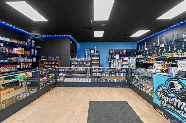 18950 Inkster, Redford Charter Township, MI 48240