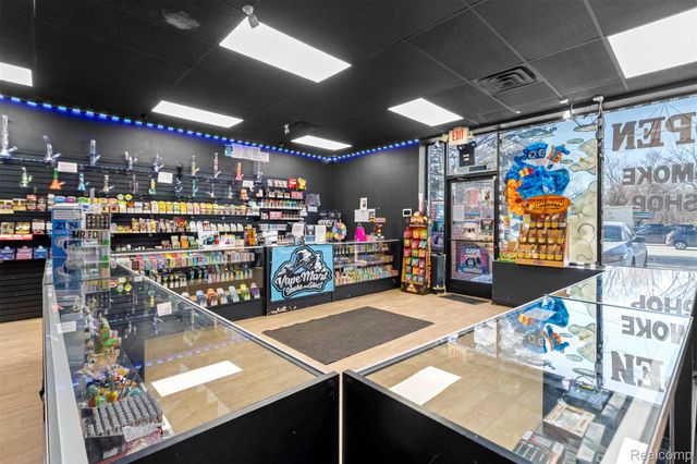 18950 Inkster, Redford Charter Township, MI 48240