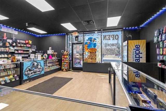 18950 Inkster, Redford Charter Township, MI 48240