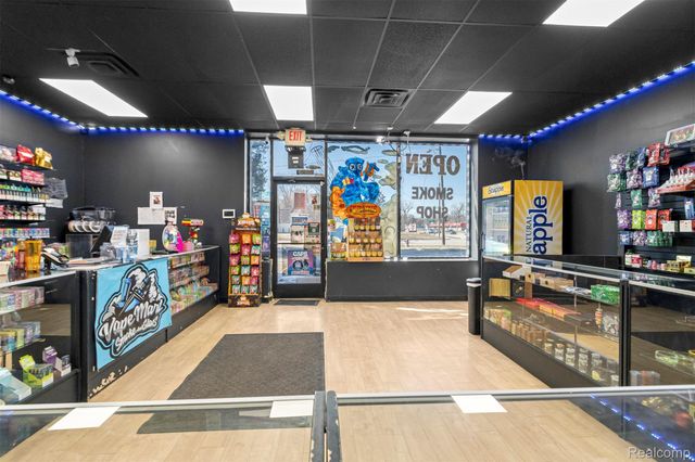 18950 Inkster, Redford Charter Township, MI 48240