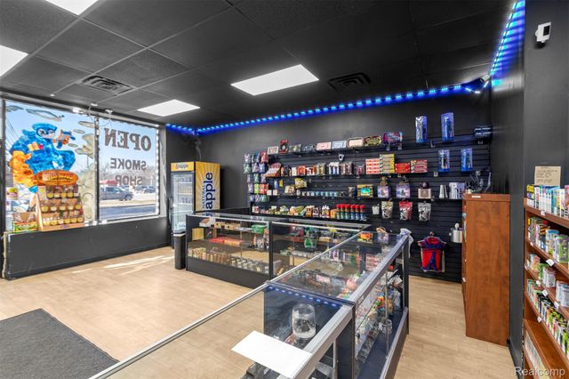 18950 Inkster, Redford Charter Township, MI 48240