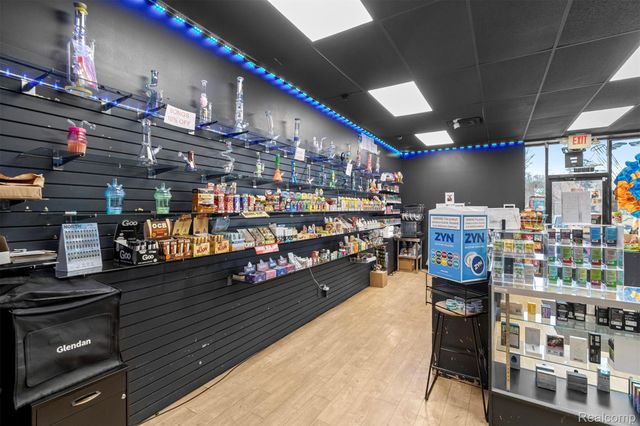 18950 Inkster, Redford Charter Township, MI 48240