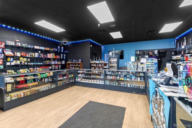 18950 Inkster, Redford Charter Township, MI 48240