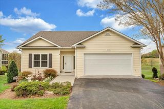 1202 8TH Fairway LN, Huddleston, VA 24104