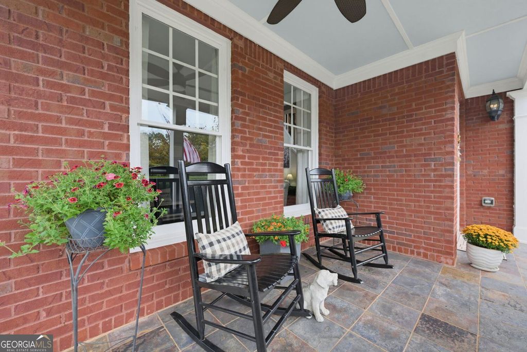 6590 Grand Magnolia Drive NE, Sugar Hill, GA 30518 — photo 3