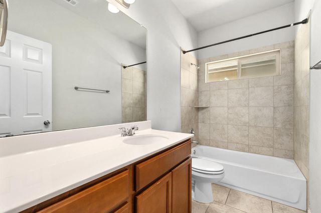 1401 Little Elm TRL 203, Cedar Park, TX 78613