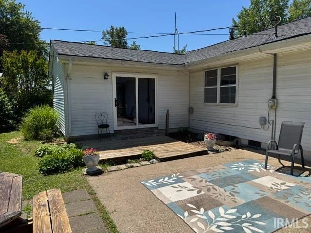 1424 Continental Drive, Evansville, IN 47715