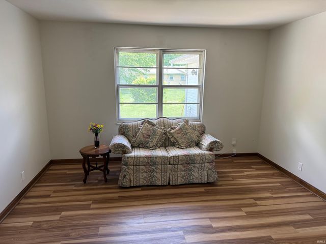 1424 Continental Drive, Evansville, IN 47715
