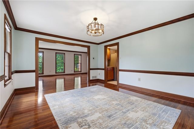 2450 Dogwood Drive, Franklin Park, PA 15090